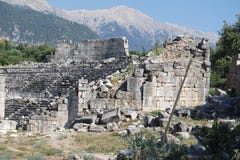 Nekropolis de la opinión de ciudad antigua de Hierapolis, fethiye, mugla, pavo imágenes de archivo libres de regalías Nekropolis de la opinión de ciudad antigua de Hierapolis, fethiye, mugla, pavo imágenes de archivo libres de regalías