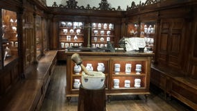 Nel museo di Leonardo Da Vinci fotografie stock libere da diritti Nel museo di Leonardo Da Vinci fotografie stock libere da diritti