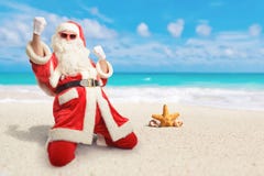 Nette Santa Claus ist über sein perfektes Ferien destin glücklich stockfoto Nette Santa Claus ist über sein perfektes Ferien destin glücklich stockfoto