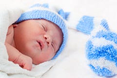 Newborn Baby (at The Age Of 7 Days) Newborn Baby (at The Age Of 7 Days)
