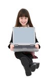 Niño que usa la computadora portátil imagen de archivo libre de regalías Niño que usa la computadora portátil imagen de archivo libre de regalías