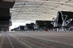 No aeroporto imagens de stock royalty free No aeroporto imagens de stock royalty free