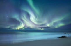 Northen Light Above Ocean In The Norway Royalty Free Stock Images Northen Light Above Ocean In The Norway Royalty Free Stock Images