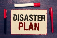 Nota di scrittura che mostra piano d'emergenza Montrare della foto di affari risponde alla sopravvivenza di prevenzione delle sit fotografia stock Nota di scrittura che mostra piano d'emergenza Montrare della foto di affari risponde alla sopravvivenza di prevenzione delle sit fotografia stock