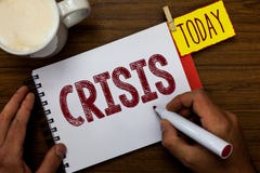 Note d'écriture montrant la crise Moment de présentation de photo d'affaires où la décision difficile ou importante doit être pri image stock Note d'écriture montrant la crise Moment de présentation de photo d'affaires où la décision difficile ou importante doit être pri image stock
