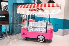 Ice Cream Stand Gelato Divino In Dubai Mall Fastfood Business