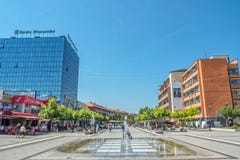 Nowy fontanny Scanderbeg kwadrat Pristina obraz stock Nowy fontanny Scanderbeg kwadrat Pristina obraz stock