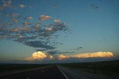 Nuages de coucher du soleil du Wyoming photographie stock Nuages de coucher du soleil du Wyoming photographie stock