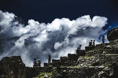 Nuvens em Machu Picchu imagem de stock royalty free Nuvens em Machu Picchu imagem de stock royalty free