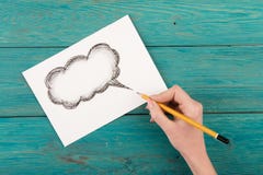 Nuvola per un testo estratto con la matita Immagine Stock Libera da Diritti Nuvola per un testo estratto con la matita Immagine Stock Libera da Diritti