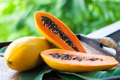 Ny papaya royaltyfri bild Ny papaya royaltyfri bild