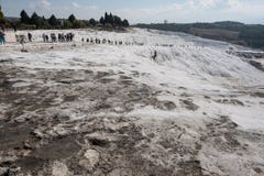 O castelo do algodão de Pamukkale das fontes é um UNESCO natural e cultural fotos de stock O castelo do algodão de Pamukkale das fontes é um UNESCO natural e cultural fotos de stock