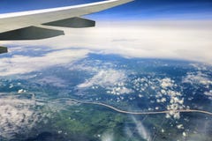O mundo sob a asa imagens de stock royalty free O mundo sob a asa imagens de stock royalty free