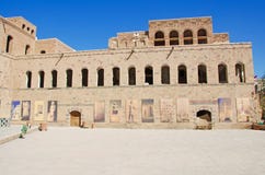 O Museu Nacional de Iémen, galeria, a cidade velha de Sana’a imagens de stock O Museu Nacional de Iémen, galeria, a cidade velha de Sana’a imagens de stock