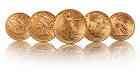 O ouro dos E.U. inventa a cabeça indiana da águia dobro de vinte dólares, isolada no fundo branco imagens de stock royalty free O ouro dos E.U. inventa a cabeça indiana da águia dobro de vinte dólares, isolada no fundo branco imagens de stock royalty free