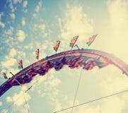 O passeio justo no crepúsculo tonificou com um filtro retro app do instagram do vintage ou ação imagens de stock royalty free O passeio justo no crepúsculo tonificou com um filtro retro app do instagram do vintage ou ação imagens de stock royalty free