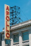 O sinal famoso fora de Apollo Theater Imagem de Stock O sinal famoso fora de Apollo Theater Imagem de Stock
