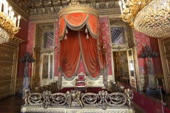 O trono do rei em Palazzo Reale fotos de stock O trono do rei em Palazzo Reale fotos de stock