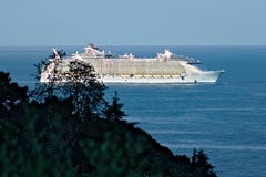 Oasis du bateau de croisière de mers en mer Méditerranée dans le Spe de La images stock Oasis du bateau de croisière de mers en mer Méditerranée dans le Spe de La images stock