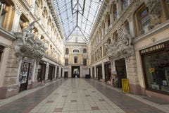 ODESSA, UKRAINE - 2 AOÛT 2016 : Le passage est le bui historique Photo libre de droits ODESSA, UKRAINE - 2 AOÛT 2016 : Le passage est le bui historique Photo libre de droits