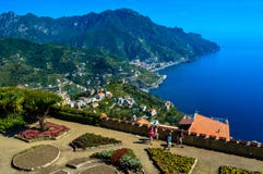 Oerhörd sikt av den bedöva Amalfi kusten, Italien arkivfoton Oerhörd sikt av den bedöva Amalfi kusten, Italien arkivfoton