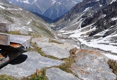Oetztal Valley With Wooden Park Bench, Austria Royalty Free Stock Photos Oetztal Valley With Wooden Park Bench, Austria Royalty Free Stock Photos
