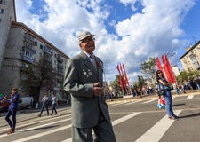 An old veteran takes part at Immortal regiment on 9 May, 2016 in Ulyanovsk, Russia royalty free stock photo An old veteran takes part at Immortal regiment on 9 May, 2016 in Ulyanovsk, Russia royalty free stock photo