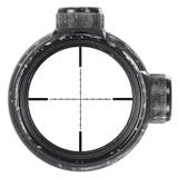 Olhando com o espaço usado do rifle com retículo do Mil.-ponto, três trajetos de grampeamento imagens de stock Olhando com o espaço usado do rifle com retículo do Mil.-ponto, três trajetos de grampeamento imagens de stock