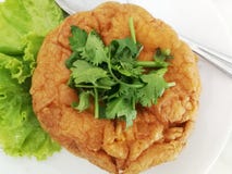 Omelet Thaise stijl op de plaat stock foto Omelet Thaise stijl op de plaat stock foto