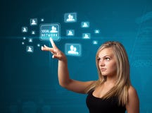 Onderneemster die modern sociaal type van pictogrammen drukt stock foto's Onderneemster die modern sociaal type van pictogrammen drukt stock foto's
