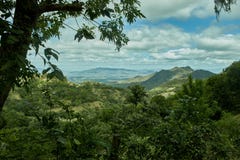 Ongelooflijk landschap van wildernis-behandelde bergen in Nicaragua stock fotografie Ongelooflijk landschap van wildernis-behandelde bergen in Nicaragua stock fotografie