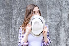 Oops! Вау! Omg! Закройте вверх по портрету в стиле фанк счастливое холодное блестящего стоковое фото Oops! Вау! Omg! Закройте вверх по портрету в стиле фанк счастливое холодное блестящего стоковое фото