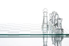 Opción del negocio de la estrategia corporativa, grou de cristal transparente del ajedrez imagen de archivo Opción del negocio de la estrategia corporativa, grou de cristal transparente del ajedrez imagen de archivo