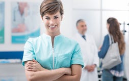 Opieka zdrowotna profesjonaliści przy kliniką zdjęcia royalty free Opieka zdrowotna profesjonaliści przy kliniką zdjęcia royalty free