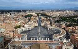 Opini?n a?rea la Ciudad del Vaticano foto de archivo Opini?n a?rea la Ciudad del Vaticano foto de archivo