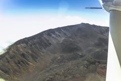 Opinión sobre la isla de Hawaii del pequeño aeroplano imagen de archivo Opinión sobre la isla de Hawaii del pequeño aeroplano imagen de archivo