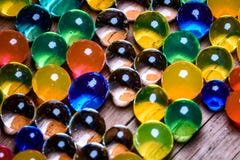 Orbeez 3 вещество-поглотителя прилива красочное стоковая фотография rf Orbeez 3 вещество-поглотителя прилива красочное стоковая фотография rf