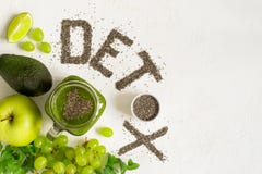 Orddetoxen göras från chiafrö Gröna smoothies och ingredie arkivfoton Orddetoxen göras från chiafrö Gröna smoothies och ingredie arkivfoton