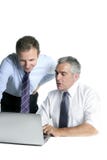 Ordenador de trabajo de las personas del hombre de negocios de la maestría imagenes de archivo Ordenador de trabajo de las personas del hombre de negocios de la maestría imagenes de archivo