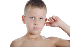 Oreille de contact de main de bébé garçon de garçon images libres de droits Oreille de contact de main de bébé garçon de garçon images libres de droits