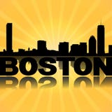 Orizzonte di Boston riflesso con lo sprazzo di sole Fotografia Stock Libera da Diritti Orizzonte di Boston riflesso con lo sprazzo di sole Fotografia Stock Libera da Diritti