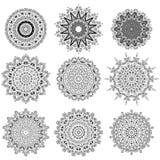 Ornamenti geometrici rotondi messi illustrazione di stock Ornamenti geometrici rotondi messi illustrazione di stock