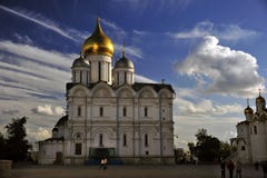 Orthodoxe Kathedrale, der Kreml, Moskau, Russland, mit Wolken stockfotos Orthodoxe Kathedrale, der Kreml, Moskau, Russland, mit Wolken stockfotos