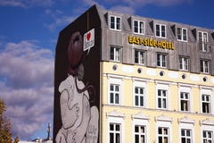 Ostseiten-Hotel im Ostteil von Berlin stockbilder Ostseiten-Hotel im Ostteil von Berlin stockbilder