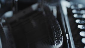 Oude schrijfmachinedetails stock footage Oude schrijfmachinedetails stock footage