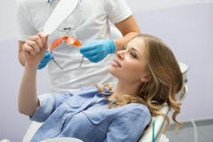 Pacjent w dentystyce zdjęcie stock Pacjent w dentystyce zdjęcie stock