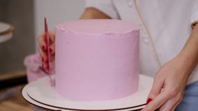 Bolo de aniversário feminino moderno -  - Receitas, Gastronomia  e Culinária