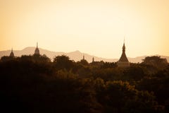 Pagoda antigua del templo budista en Bagan, Myanmar Birmania imagen de archivo libre de regalías Pagoda antigua del templo budista en Bagan, Myanmar Birmania imagen de archivo libre de regalías