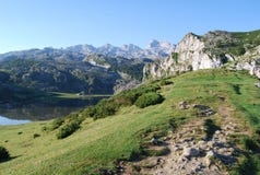 Paisaje de Ercina del lago foto de archivo libre de regalías Paisaje de Ercina del lago foto de archivo libre de regalías