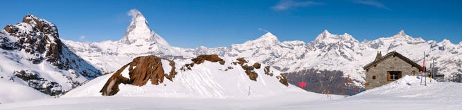 Paisaje máximo del panorama de Matterhorn imagen de archivo Paisaje máximo del panorama de Matterhorn imagen de archivo